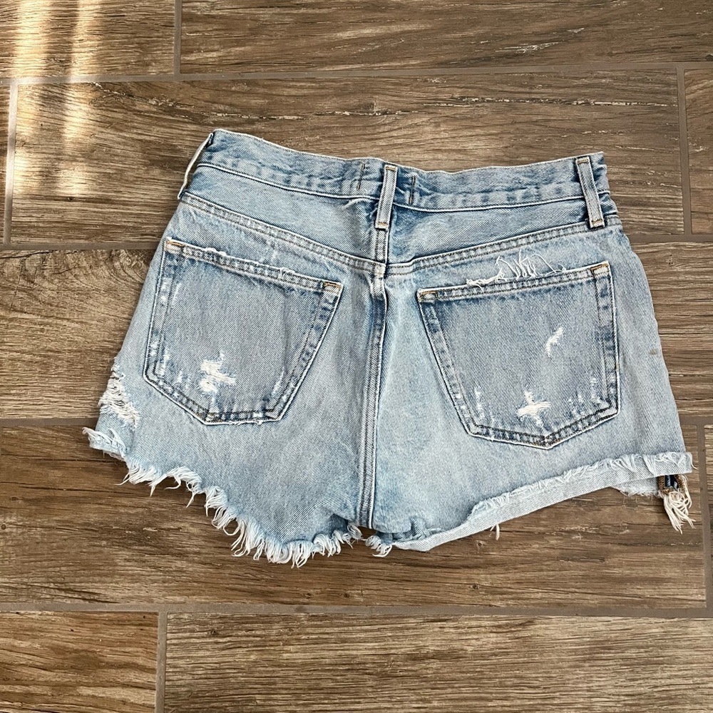 Agolde cutoff denim shorts - Picture 2 of 4
